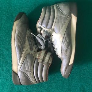 VTG Rebook Metallic Blue & Silver Hightop Sneakers